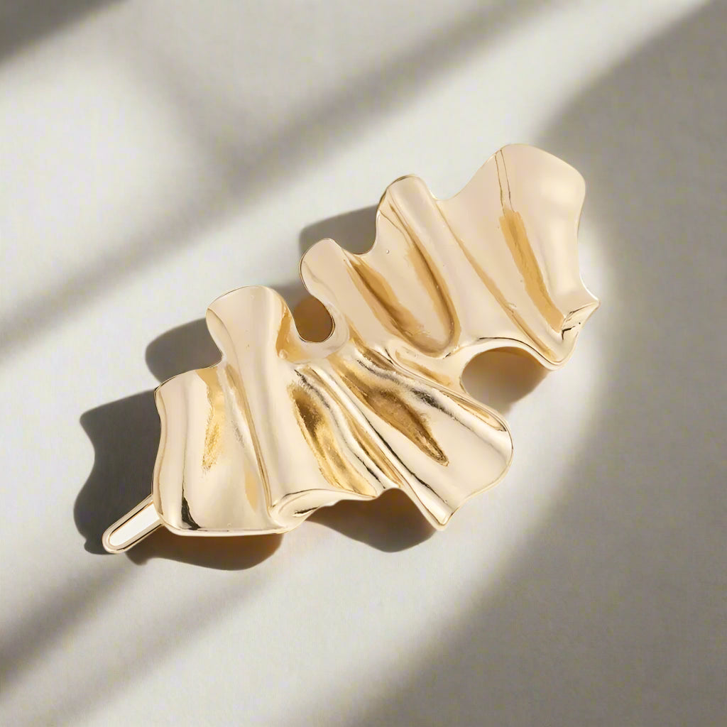 Barrette Métal Chic – Accessoire Cheveux Élégant pour Femme ✨