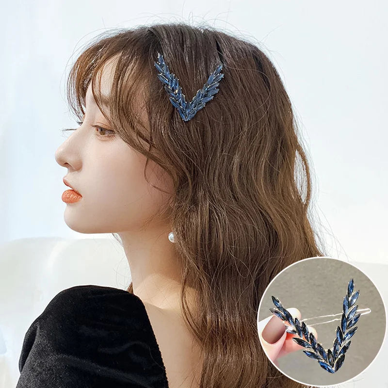 ✨ Barrette Cheveux Cristal en V – Élégance Chic & Glamour