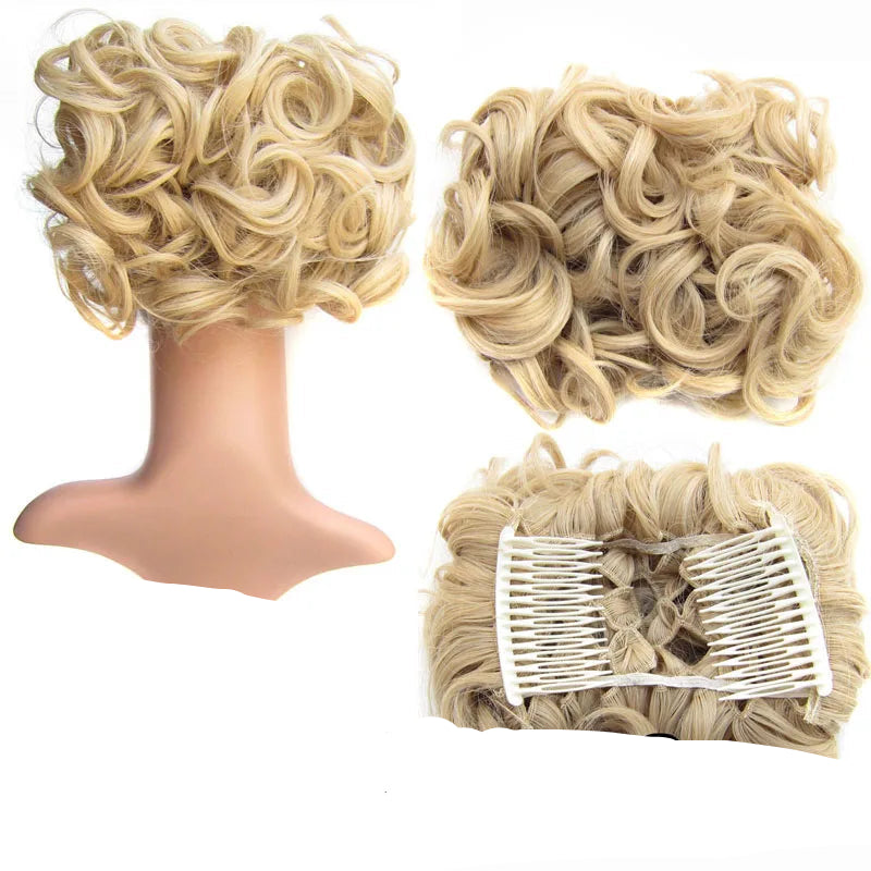 Extension de cheveux chignon postiche bouclé blond, idéal pour ajouter du volume et de la texture à vos coiffures. Ce chignon est fabriqué à partir de cheveux synthétiques ou humains, offrant des boucles naturelles et élégantes. Facile à installer en quelques secondes, il vous permet de créer un look chic et sophistiqué pour toutes les occasions, que ce soit pour un événement spécial ou une soirée