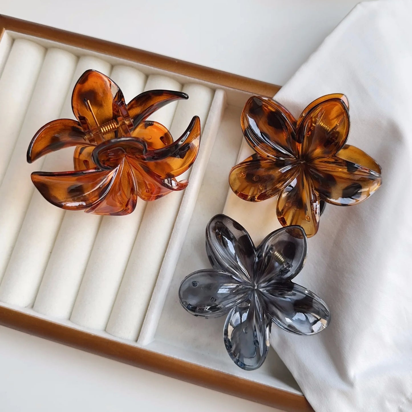 Pince a cheveux fleur - Léopard - Cheveu Soyeux