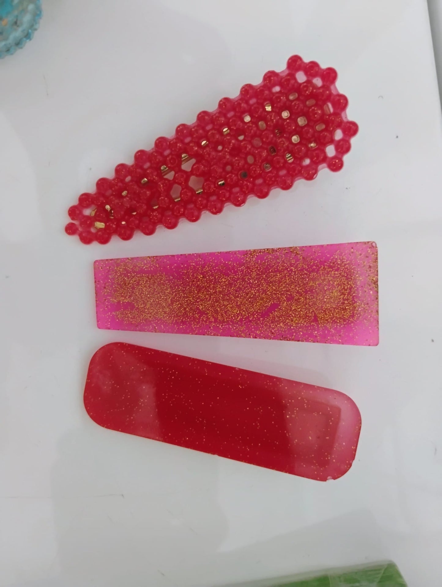Barrette Cheveux Brillia™ – Résine Pailletée Artisanale
