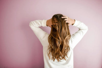 Massage cuir chevelu - Cheveu Soyeux