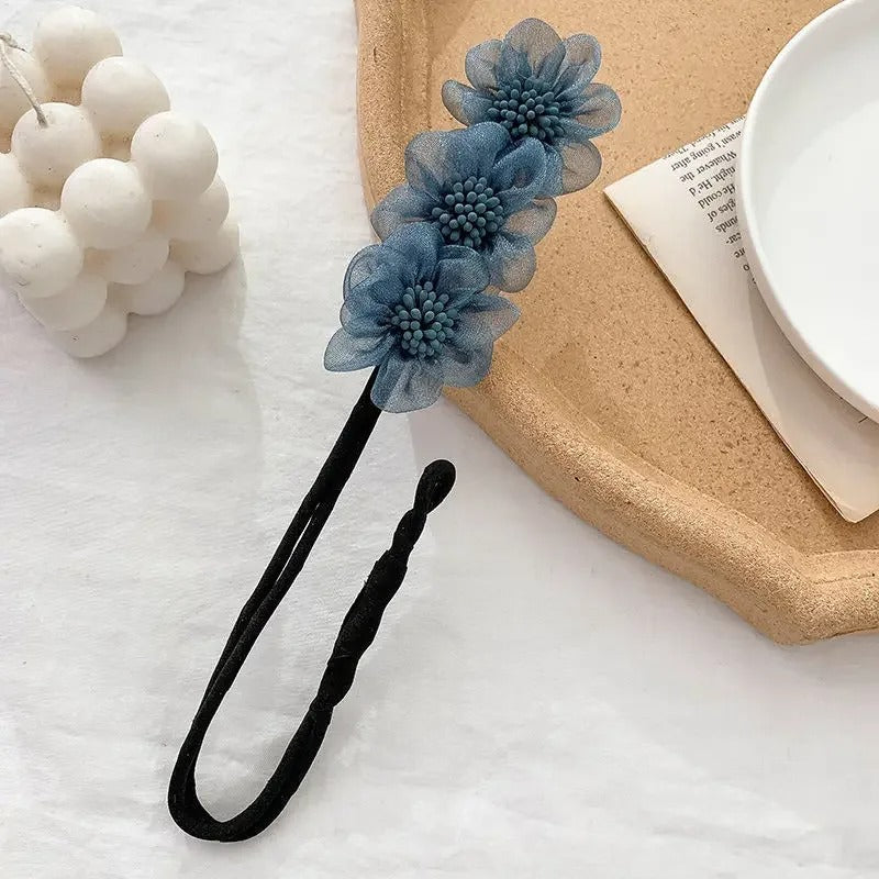 Décoration de cheveux avec  motifs floraux, pour un style élégant