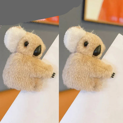 2 Pinces à cheveux peluche Koala   beige  : l'accessoire mignon et pratique - Parfaite pour les petites filles comme pour les adultes, cette pince originale et kawaii permet de maintenir vos cheveux tout en apportant une note ludique et mignonne-