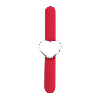 Bracelet avec aimant pour coiffure, pratique pour maintenir les pinces et accessoires à portée de main pendant le coiffage.