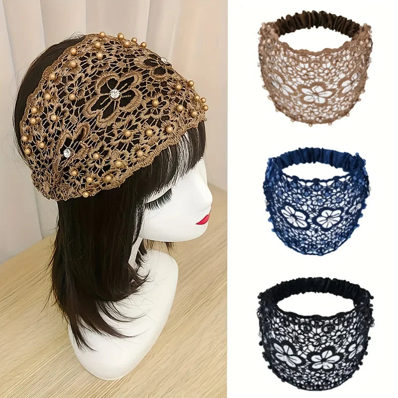 Bandeaux colorés sur mannequin plastique en dentelle délicate, idéal pour ajouter une touche élégante et féminine à vos tenues. Parfait pour les mariages, les soirées ou les occasions spéciales, ce bandeau en dentelle fine offre un confort optimal tout en sublimant votre coiffure. Disponible dans plusieurs couleurs et styles pour s'adapter à toutes vos envies.
