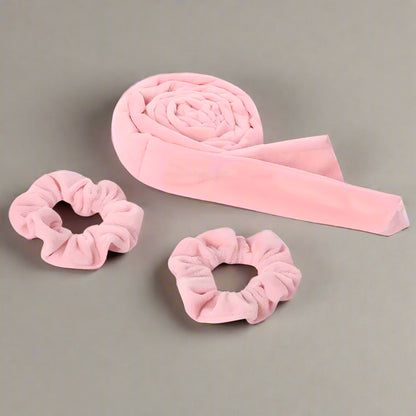 Bandeau pour boucles sans chaleur en velours rose avec deux chouchous– Outil de coiffure pour cheveux doux et boucles naturelles