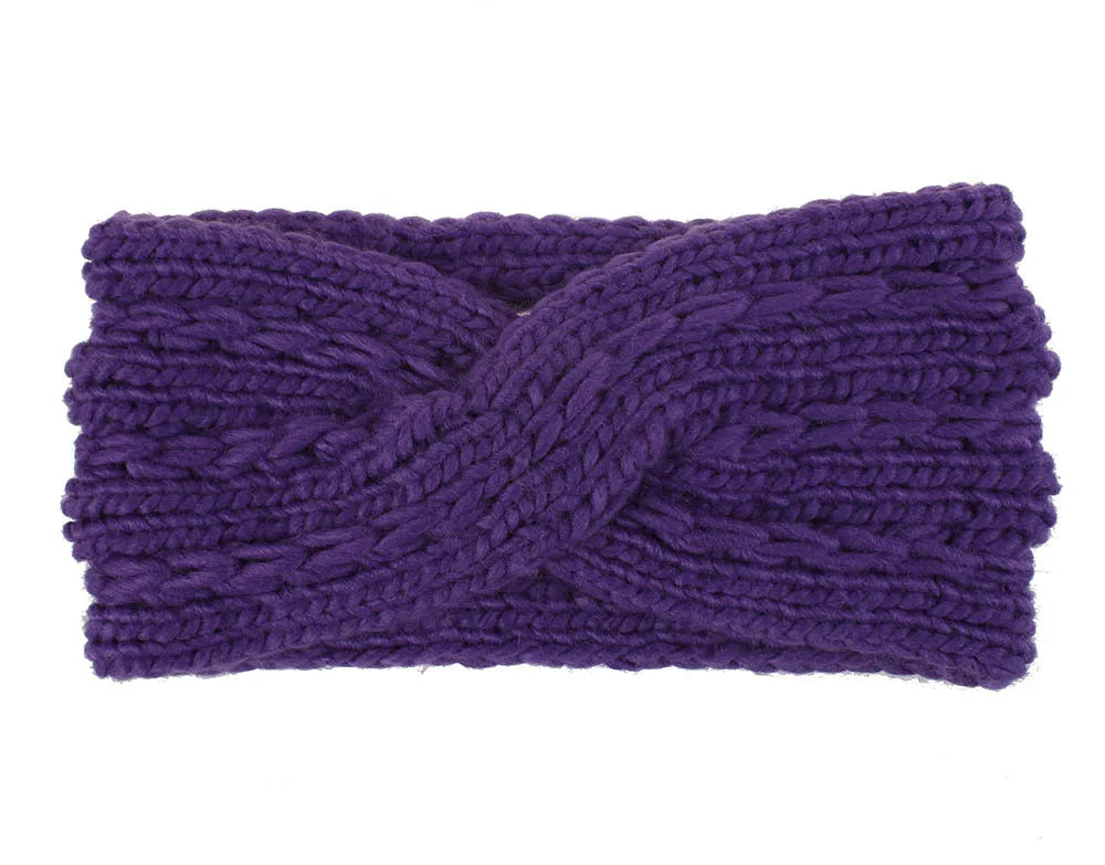 Bandeau tressé violet cheveux hiver, accessoire mode chaud et élégant pour protéger vos cheveux du froid tout en ajoutant une touche stylée à votre tenue.