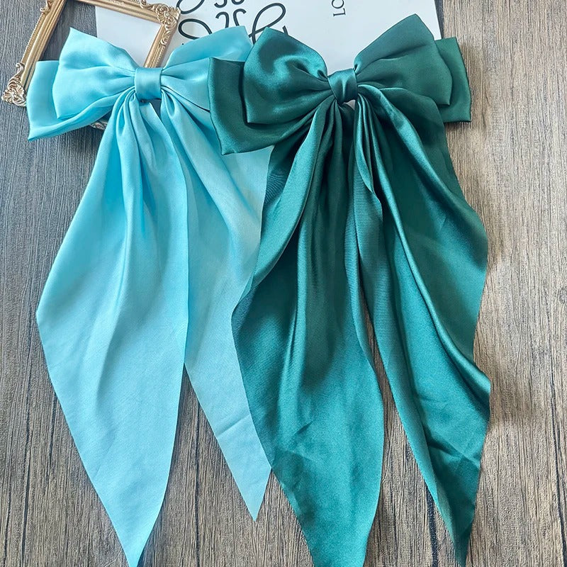 Lot de deux nœud pour cheveux  accessoire cheveux 