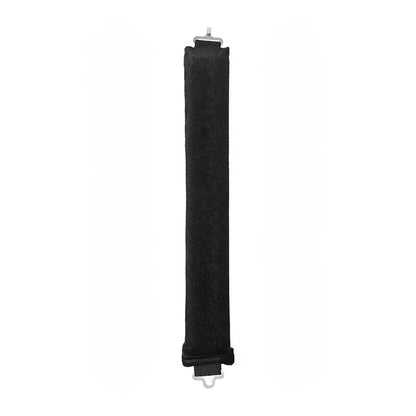 Bigoudi en tissu velours noir, idéal pour créer des boucles et des ondulations délicates. Ce bigoudi doux et flexible garantit un résultat sans chaleur, offrant un soin optimal pour vos cheveux. Parfait pour ajouter du volume et de la texture tout en préservant la santé de vos cheveux grâce à son matériau doux et agréable. Idéal pour les cheveux de tous types, ce bigoudi permet un coiffage facile et rapide, tout en apportant une touche d'élégance grâce à son coloris rose tendance.