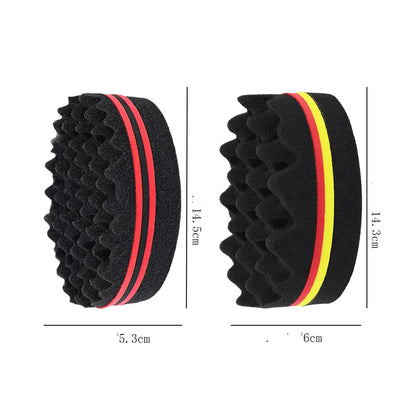 Brosse Afro éponge innovante avec les dimensions,  pour un volume spectaculaire, idéale pour les cheveux bouclés, crépus et frisés. Conçue pour démêler en douceur tout en apportant du volume et de la définition à vos boucles. La texture éponge unique permet de coiffer facilement et sans abîmer les cheveux. Un accessoire tendance et essentiel pour une coiffure parfaite et naturelle. Parfaite pour ajouter du volume et sublimer vos cheveux afro avec efficacité."