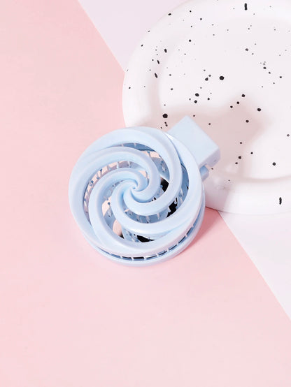 Brosse à cheveux de voyage avec miroir, de couleur bleue, compacte et pratique pour des retouches rapides lors de vos déplacements