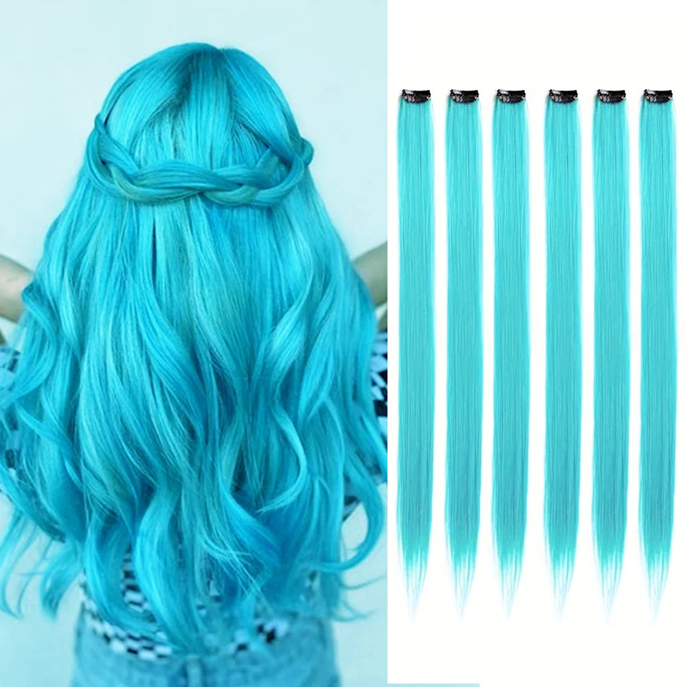 Extensions à clip bleu flashy avec paillettes, ajoutent une touche de brillance et de couleur à vos cheveux pour un look festif et glamour.