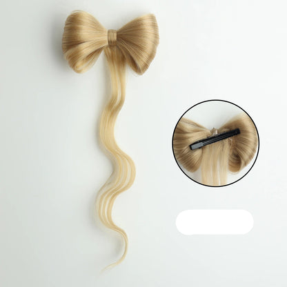 Barrette extension de cheveux blond avec nœud papillon, accessoire élégant et original pour ajouter du volume et de la texture à vos cheveux, idéal pour un look sophistiqué
