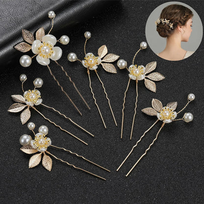 Ensemble de Bijoux pour cheveux de mariée - perles fines et finition or , chic et glamour. 
