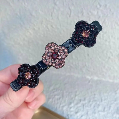 Pince à cheveux de mariage, ornée de strass rose et rouge, conçue pour sublimer une coiffure avec élégance. Pince à cheveux de mariage , parfaite pour fixer un chignon ou une coiffure de cérémonie."