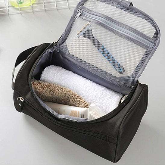 Trousse de toilette avec rangement pour rasoirs, gants et crèmes