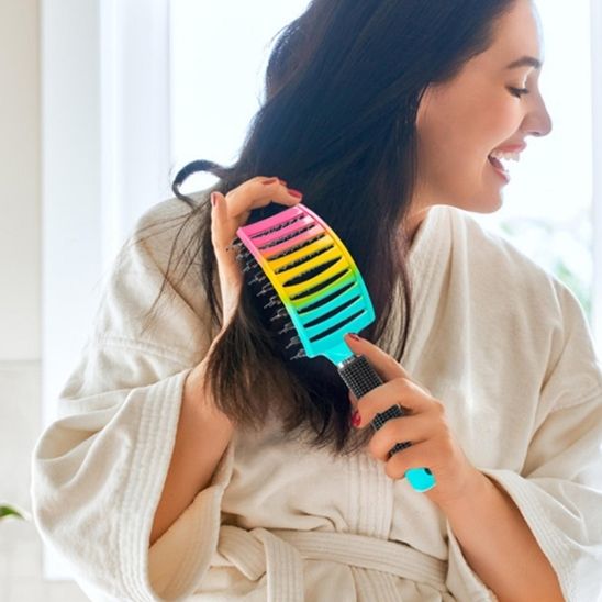 Brosse demelante - MagicPoPBrosse™ - Cheveu Soyeux