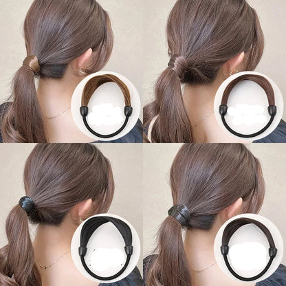 4 Femmes portent des elastiques en cheveux effet naturel, conçu pour éviter l'usure des cheveux tout en offrant un maintien optimal