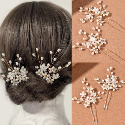 Épingles à cheveux avec fleurs de perles, parfaites pour un maintien élégant et une touche glamour.