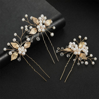 Épingles avec dorure à cheveux avec perles, parfaites pour un maintien élégant et une touche glamour.