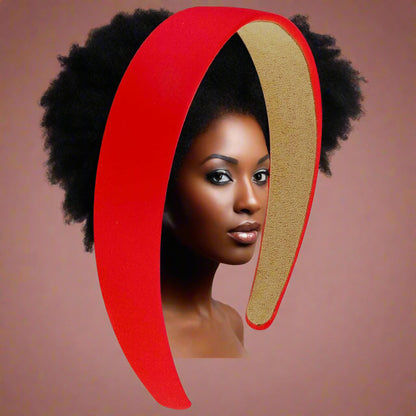 Serre-tête rouge vif, idéal pour ajouter une note de style à votre coiffure tout en assurant une tenue parfaite toute la journée-femme afro